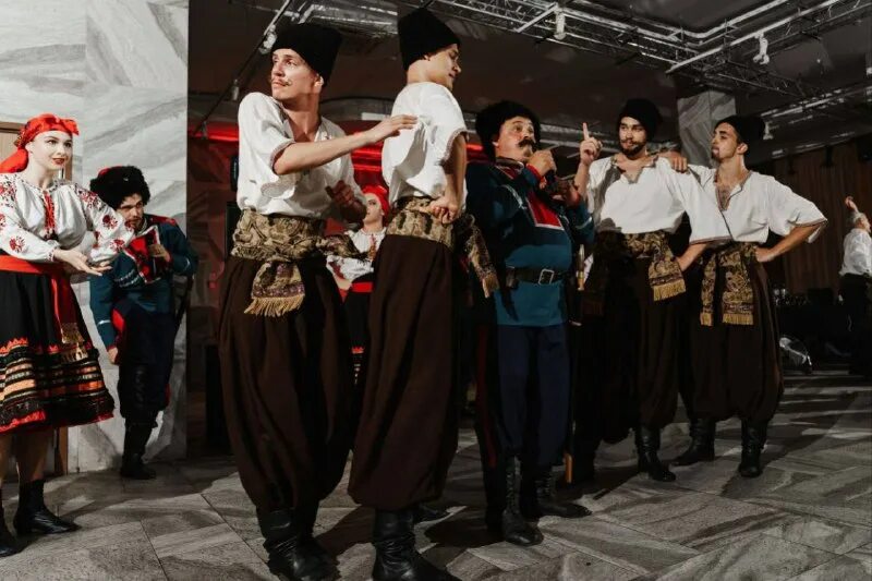 казачий хутор серпухов. атамань музей под открытым небом. казачий хутор серпухов. кафе казачий хутор брянск. казачий хутор россошь.