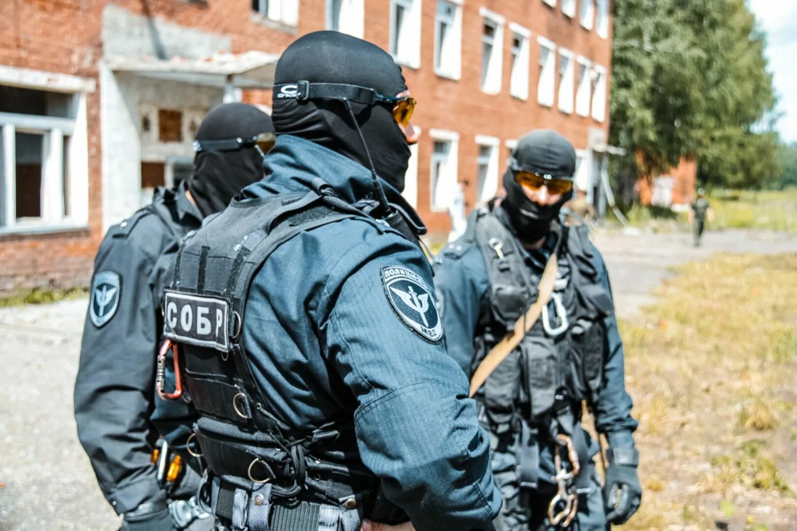 Gign спецназ. Омон 4. Омоновец арт. Гта 4 омон. Омон 4.
