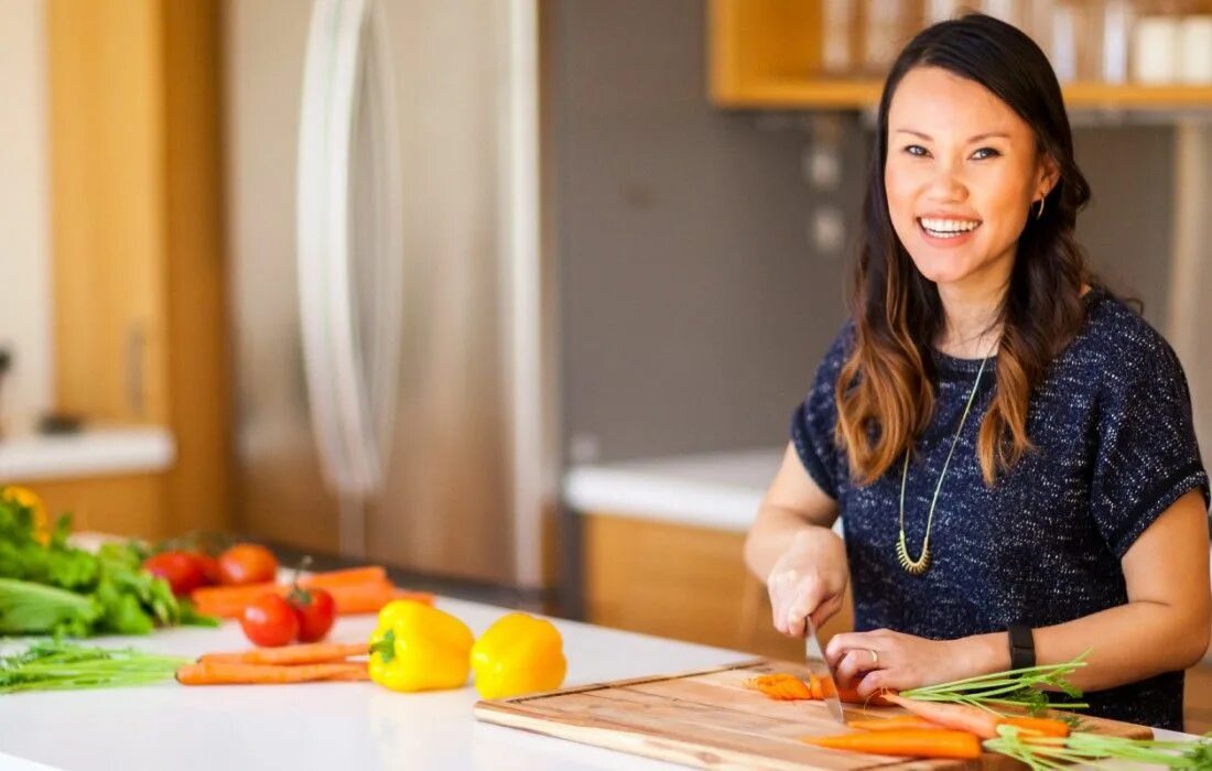 Cooking a meal. To Cook. Learn to Cook. Kitchen Cooking.