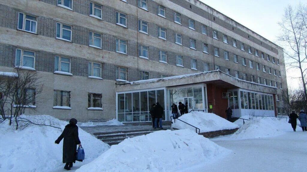 Больница г зима. Городская больница 1 братск. гб 1 братск стационар. городская больница 5 братск. курчатова 3 братск больница.
