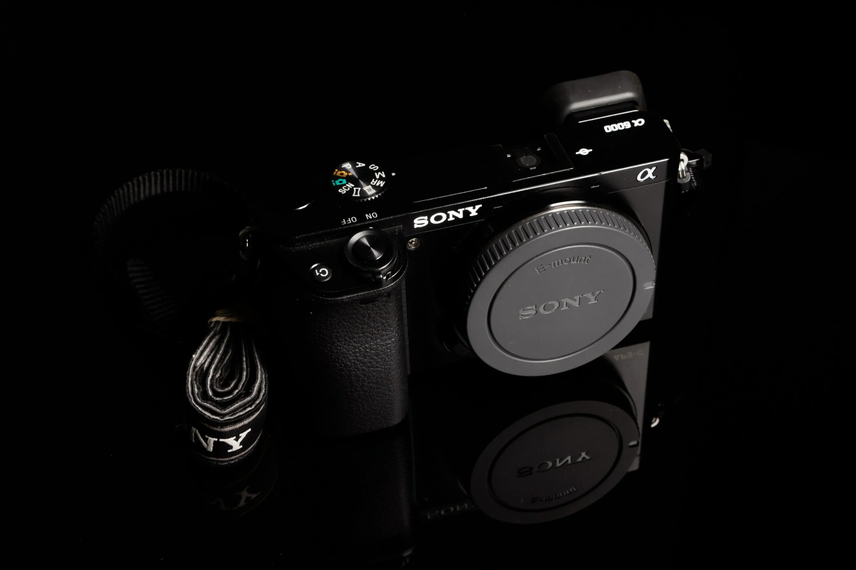 Sony a6000. Sony a6000 винил. Камера Sony a6000. Sony CX 6000. Sony a6 600.