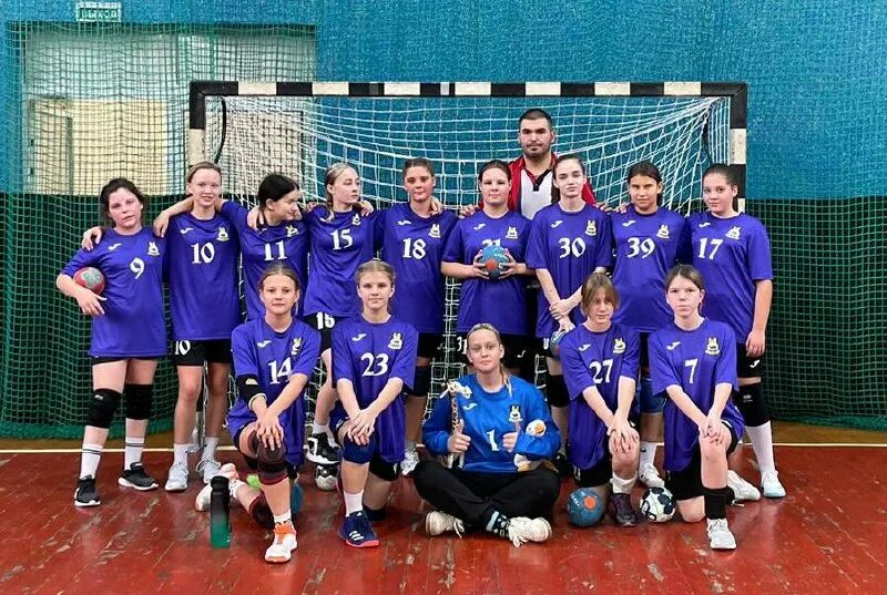 Гандбол в кунцево 2008. Кунцево гандбол. Юность москвы гандбол. Гандбол наро-фоминск спортшкола. Команда кунцево гандбол.