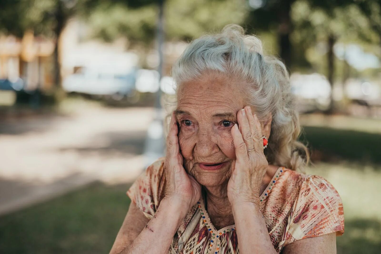 This my grandmother. Фото 70 летних женщин. 90 Летняя женщина. 70 Летняя бабушка. 90 Летняя бабушка.