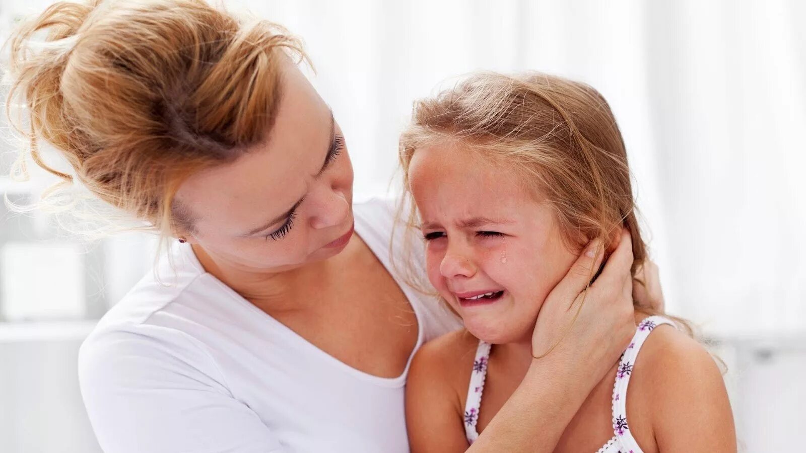 Почему нельзя курить. Депрессия у подростков. Окружение подростка. Девочки причины. Девочки причины.