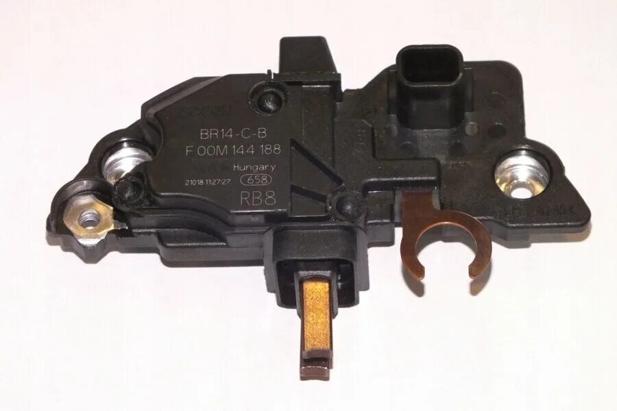 f00m144188 регулятор напряжения bosch купить в Ростове-на-Дону Z12380484 iZAP2