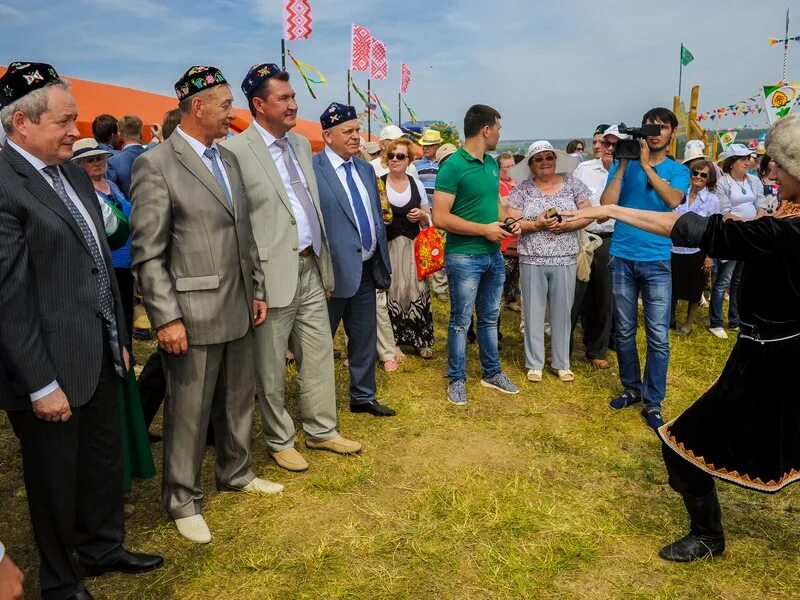 Погода уразметьево пермский край. Сабантуй Енапаево. Село Енапаево Пермский край. Енапаево Пермский край Октябрьский. Село Енапаево Октябрьский район.