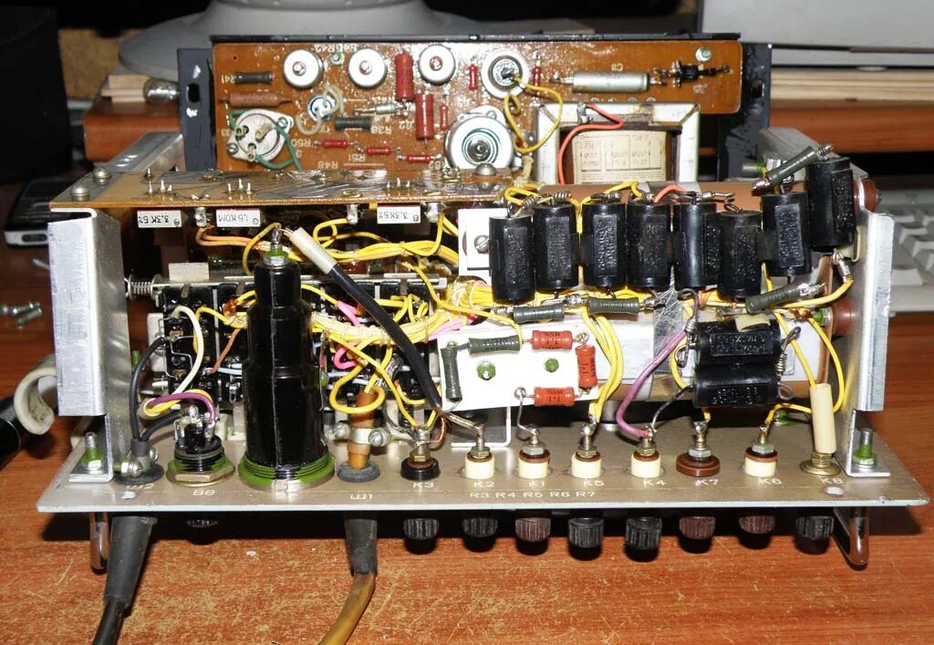 вольтметр драгметаллы. вк 7 вольтметр. ламповый вольтметр лв9-2. частотомер ф5137. вольтметр универсальный цифровой gdm-8245.