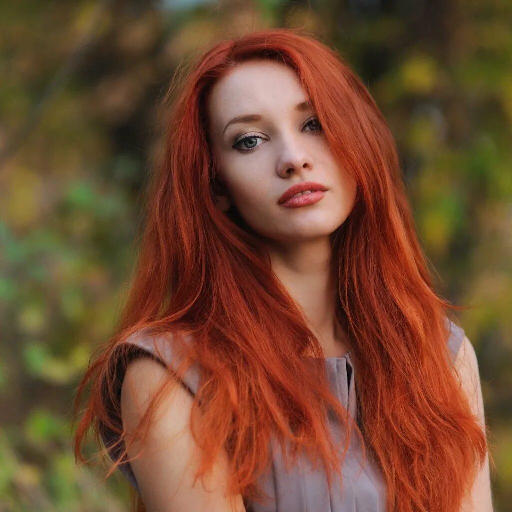 Рыжая jade. Руссо медный цвет волос. Темно русый с рыжим оттенком. Ярко рыжие волосы. Рыжая с серыми глазами.