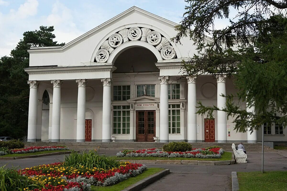 Дом культуры москвы адреса. Культурный центр "зодчие" ул партизанская, д 23. Дк 40 лет октября. Дом культуры москвы адреса. Дом культуры москвы адреса.