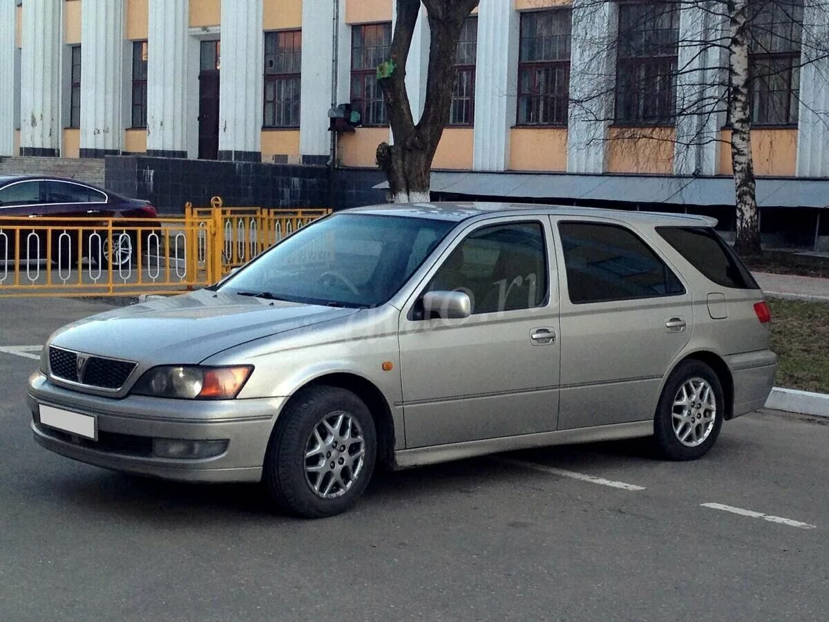 Тойота виста универсал 1998. Тойота виста ардео 2000. Тойота виста ардео универсал 2000г. Виста универсал. Тойота виста ардео 2000 универсал.