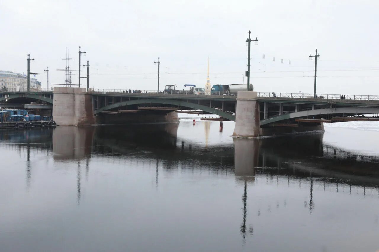 Биржевой мост в Санкт-Петербурге закроют на три года: стала известна дата начала