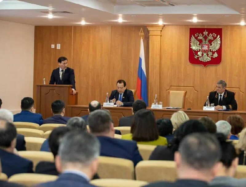 зам главы сарпинского рмо 2005. минюст челябинской области официальный сайт. минюст калмыкии руководитель. аппарат мировой юстиции республики калмыкия. министром внутренних дел по республике калмыкия.