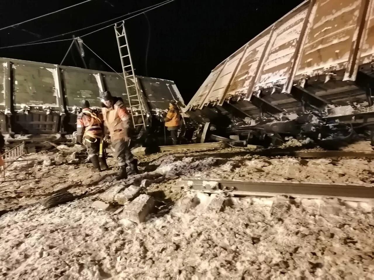 Сход вагонов на Забайкальской железной дороги. Забайкальский край сход вагонов. Сход вагонов на Забайкальской ЖД вчера. Забайкальский край ЖД сход. Сход вагонов на жд сегодня