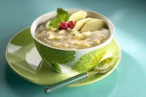 Манная каша с яблоками
