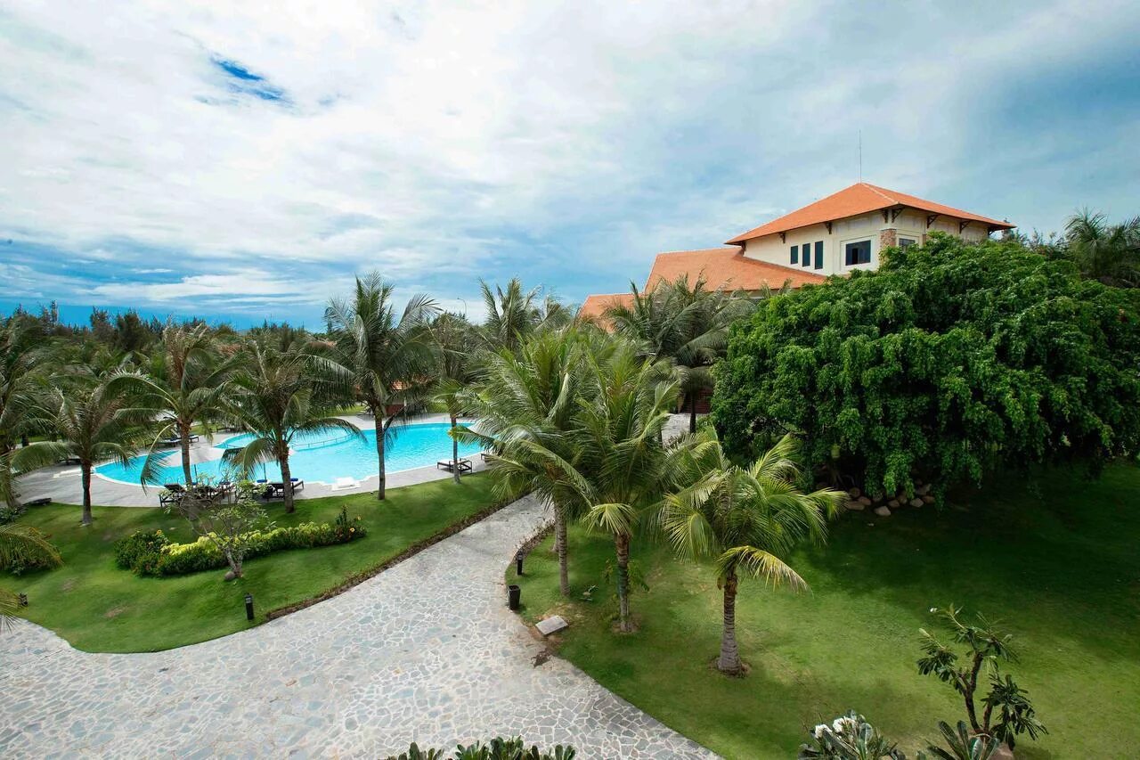 Muine beach resort 4. Muine Bay Resort. Blue Bay mui Муйне. Muine Bay Resort 4*. Blue Bay Muine Resort 4.