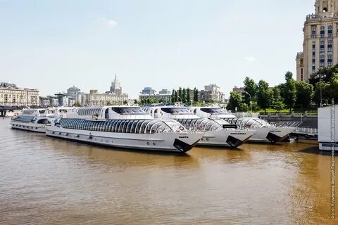 Электрический по москве реке