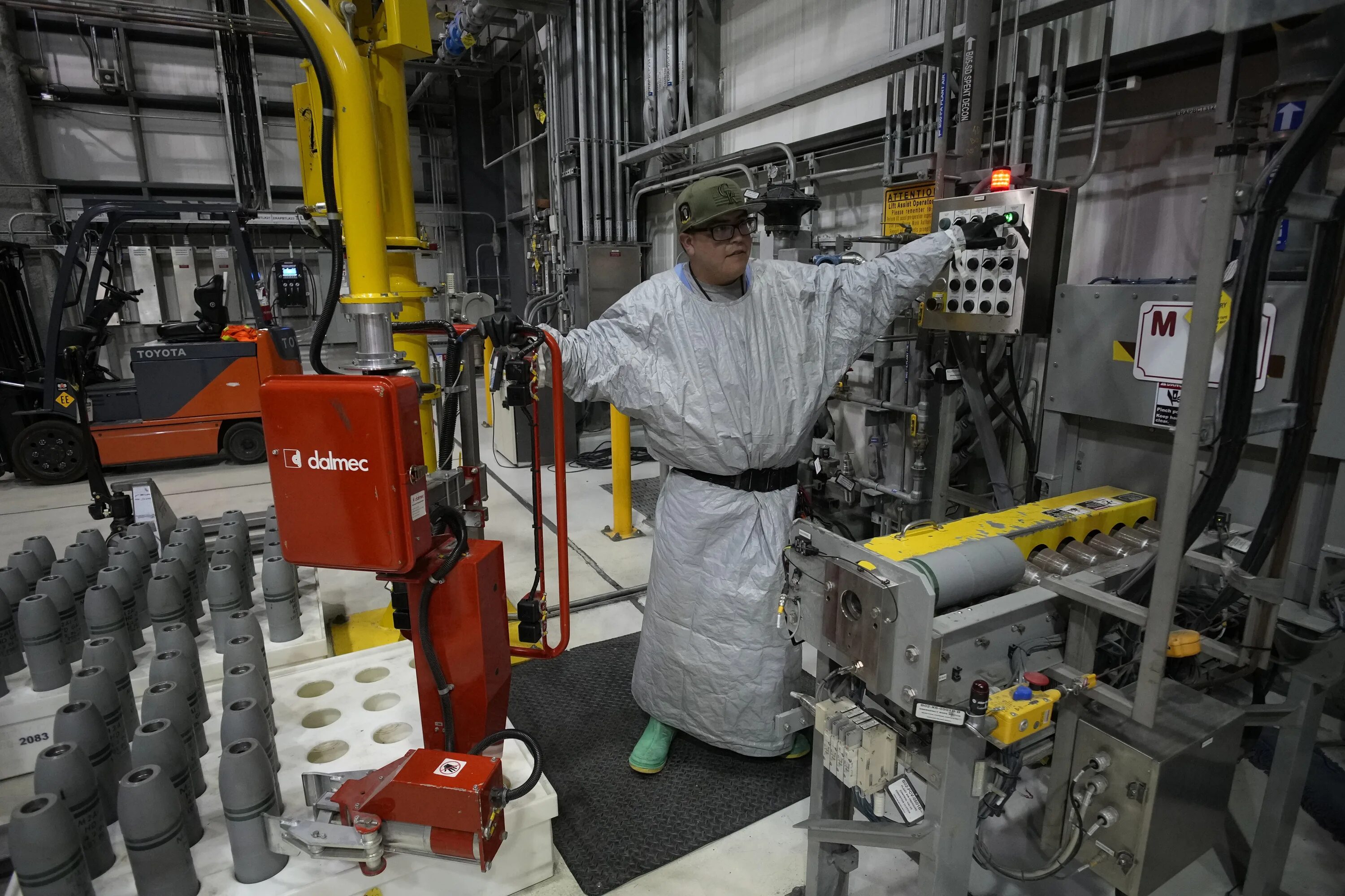 Chemical weapons. Chemical weapons