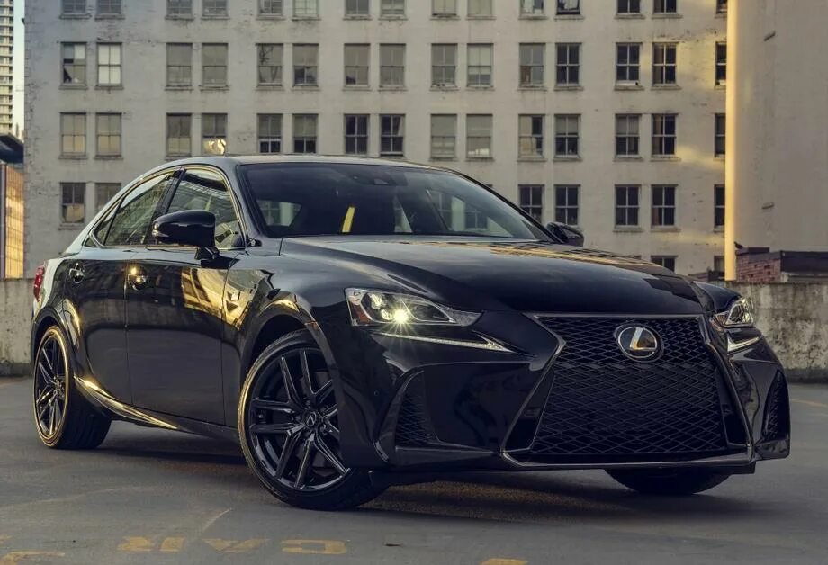 Ис 2019. Лексус is 2019. Lexus is 250 2019. Lexus is 300 2019. Лексус is 300 2021 чёрная.