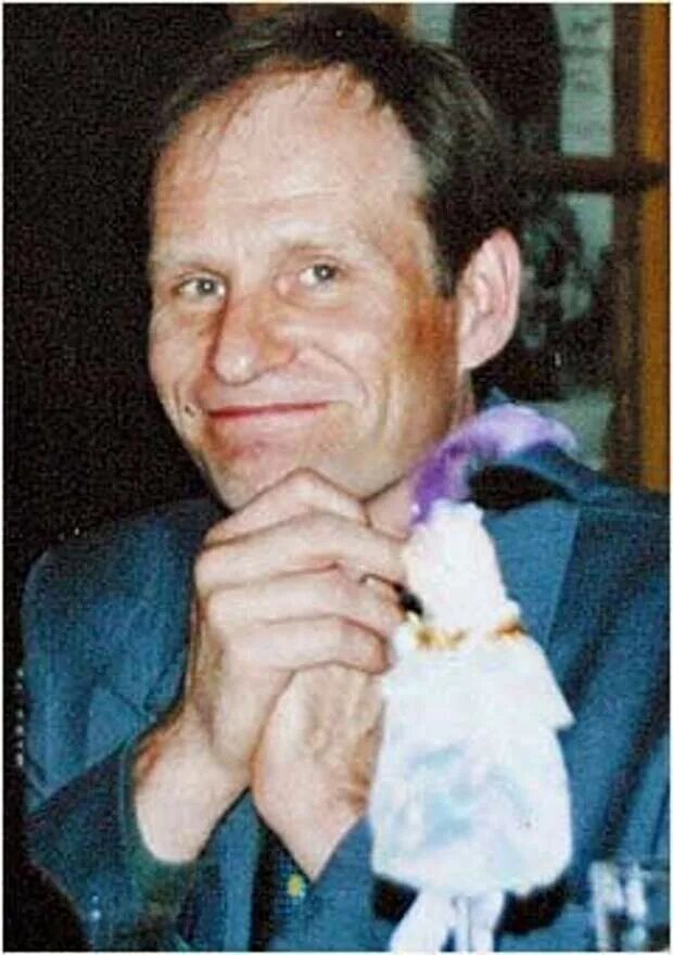 Юрген брандес. Armin Meiwes. Армин Майвес и Юрген Брандес.