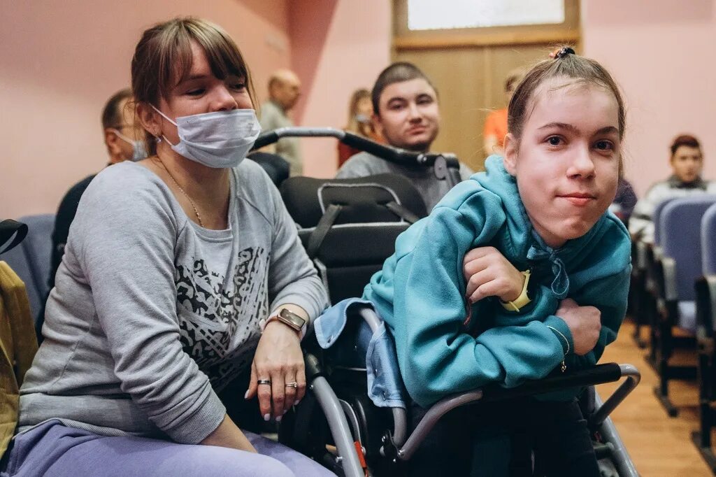 Дети с психоневрологическими нарушениями. Детям о милосердии. Психоневролог детский. Психоневрологическое расстройство у ребенка. Дети с психоневрологическими нарушениями.