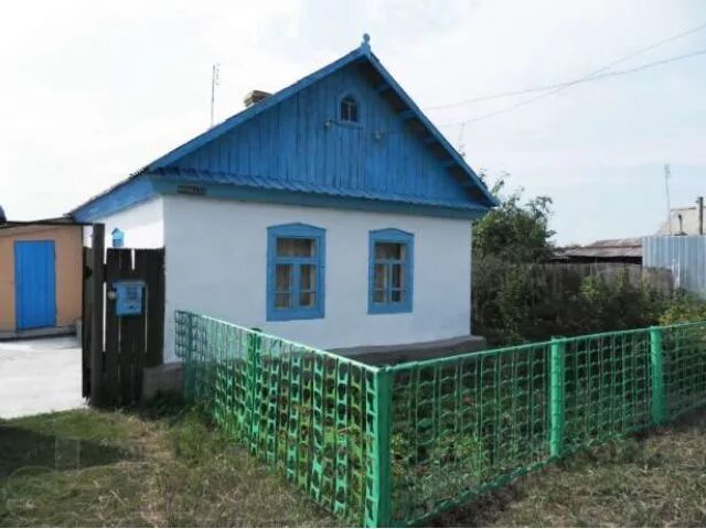 Недвижимость троицк челябинская область. Готовые дачи в троицке. Авито троицк челябинская область диоды. Авито троицк челябинская область. Дом в троицке.