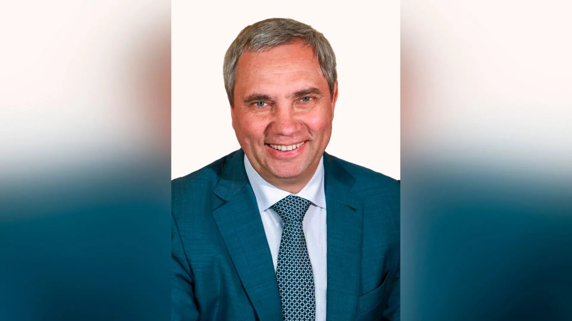 петров александр петрович депутат выборг. бизнесмены обсуждают анализируют. александр петров бизнесмен выборг. бизнесмен петров выборг. александр петров выборг.