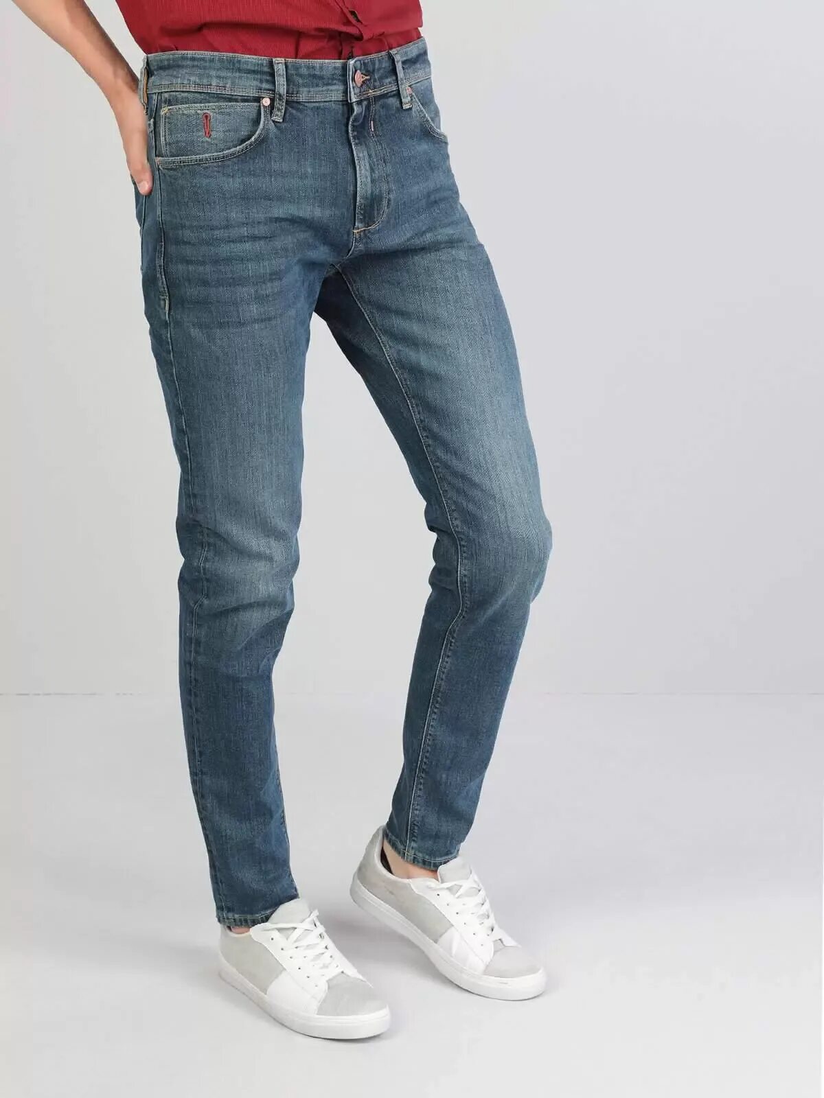 Slim skinny fit мужские. Джинсы slim fit что это. Джинсы slim fit что это. Pull bear slim jeans мужские. Colins джинсы.