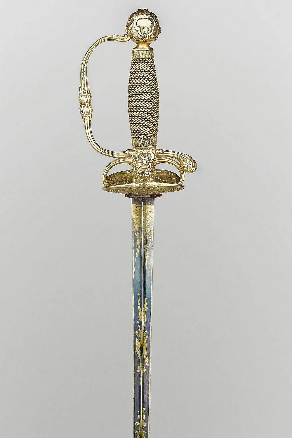 Золотая шпага «за храбрость» (1807 год). Золотая шпага «за храбрость» с алмазами (01. Золотая шпага за храбрость 1812 года. Золотая шпага с алмазами и лаврами с надписью «за 20 января 1814 г. Золотая шпага.