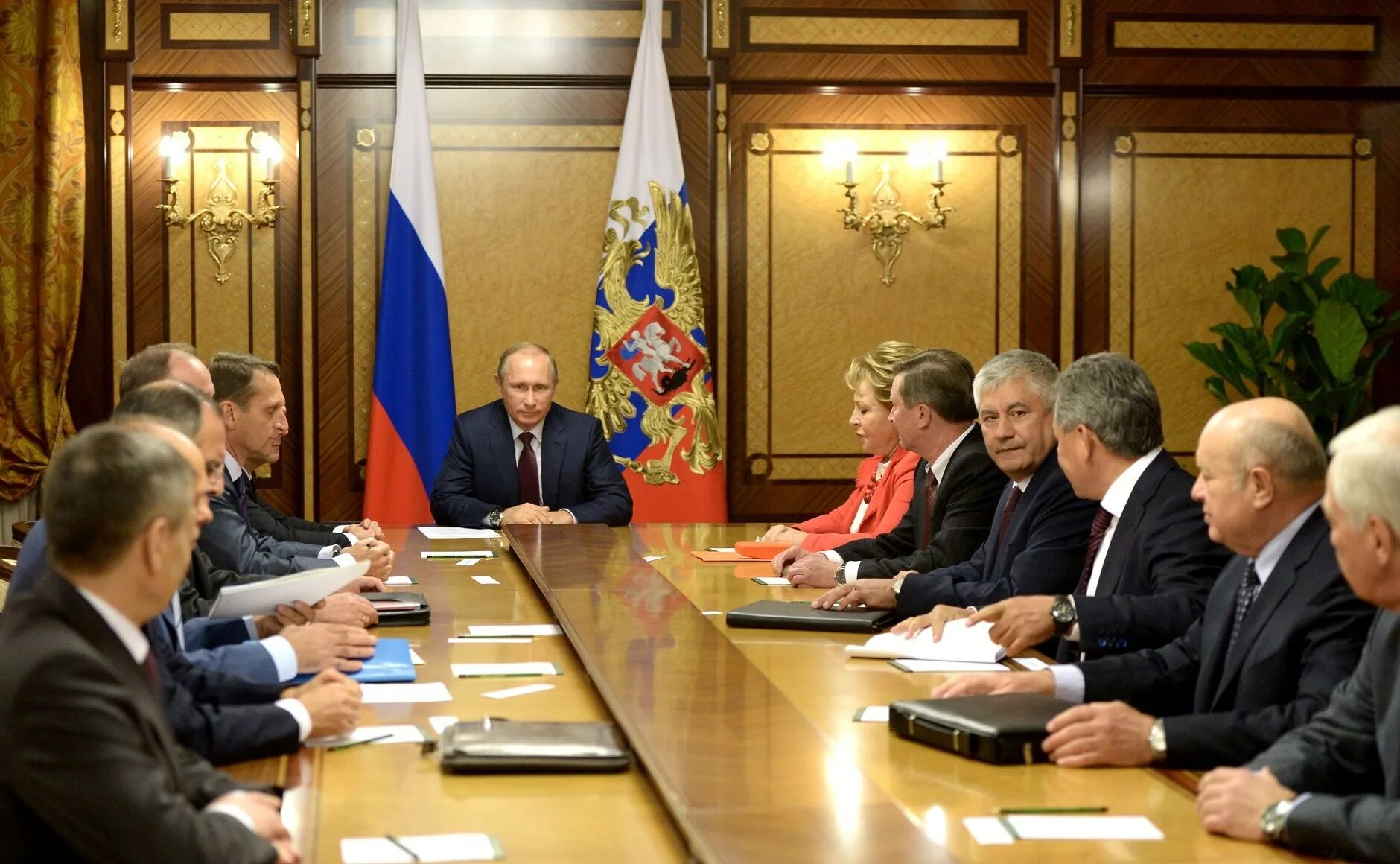 Совет безопасности сегодня. Заседание совета безопасности. Совет безопасности РФ. Заседание Совбеза.