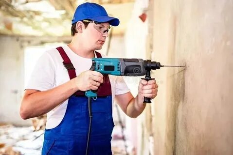 Со скольки можно работать на стройке
