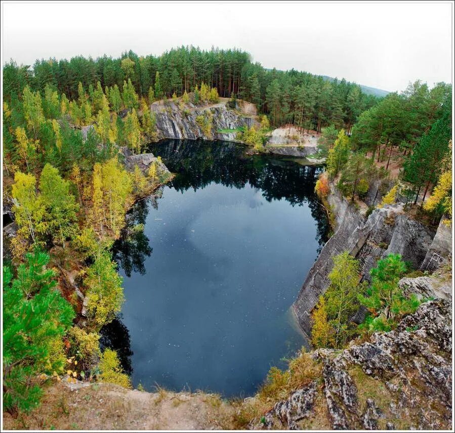 Маленькое озеро название. Тальков камень Сысерть. Сысерть озеро Тальков камень. Сысерть Бажовские места Тальков камень. Природный парк Бажовские места и озеро Тальков камень.