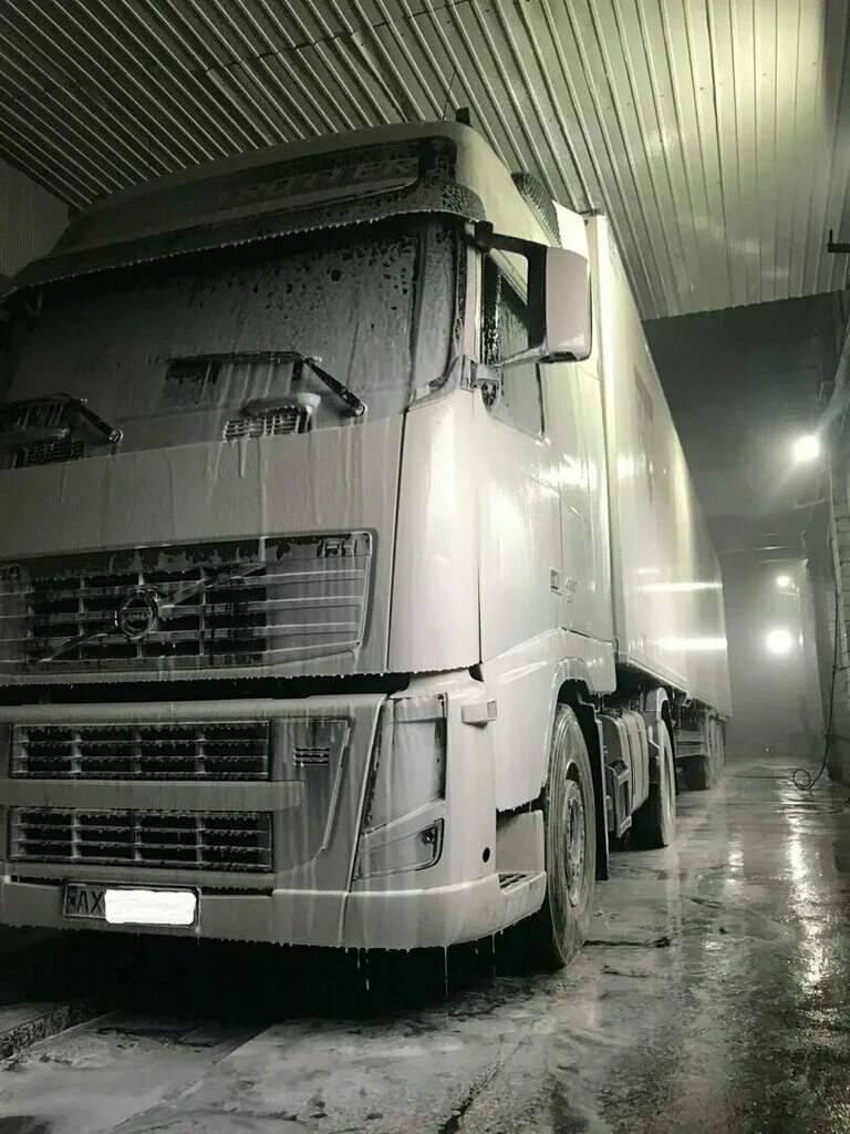 Bbus компания. Мойка грузовых авто. Мойка tir симферополь. Пригородный автомойка. Автомойка грузовиков.