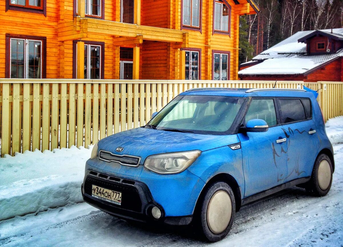 Камера киа соул 2. Киа соул 2. Kia Soul 2g. Киа соул 17 года. Кия соул 2 синий.