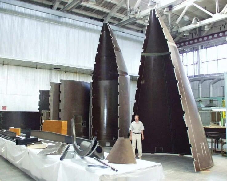 Изделие ракетно космической техники. Головной обтекатель СЗБ 98кс. Композитные материалы в ракетостроении. Композиционные материалы в ракетостроении. Полимерные композиционные материалы.