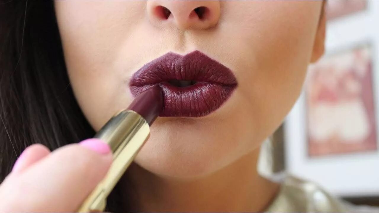 Naj oleari shine on lips plumping stylo rose mauve lucidalabra. Пигменты для губ шайн. Passionate dahlia dolce gabbana тени. Помада kylie оттенки. Dolce lips.