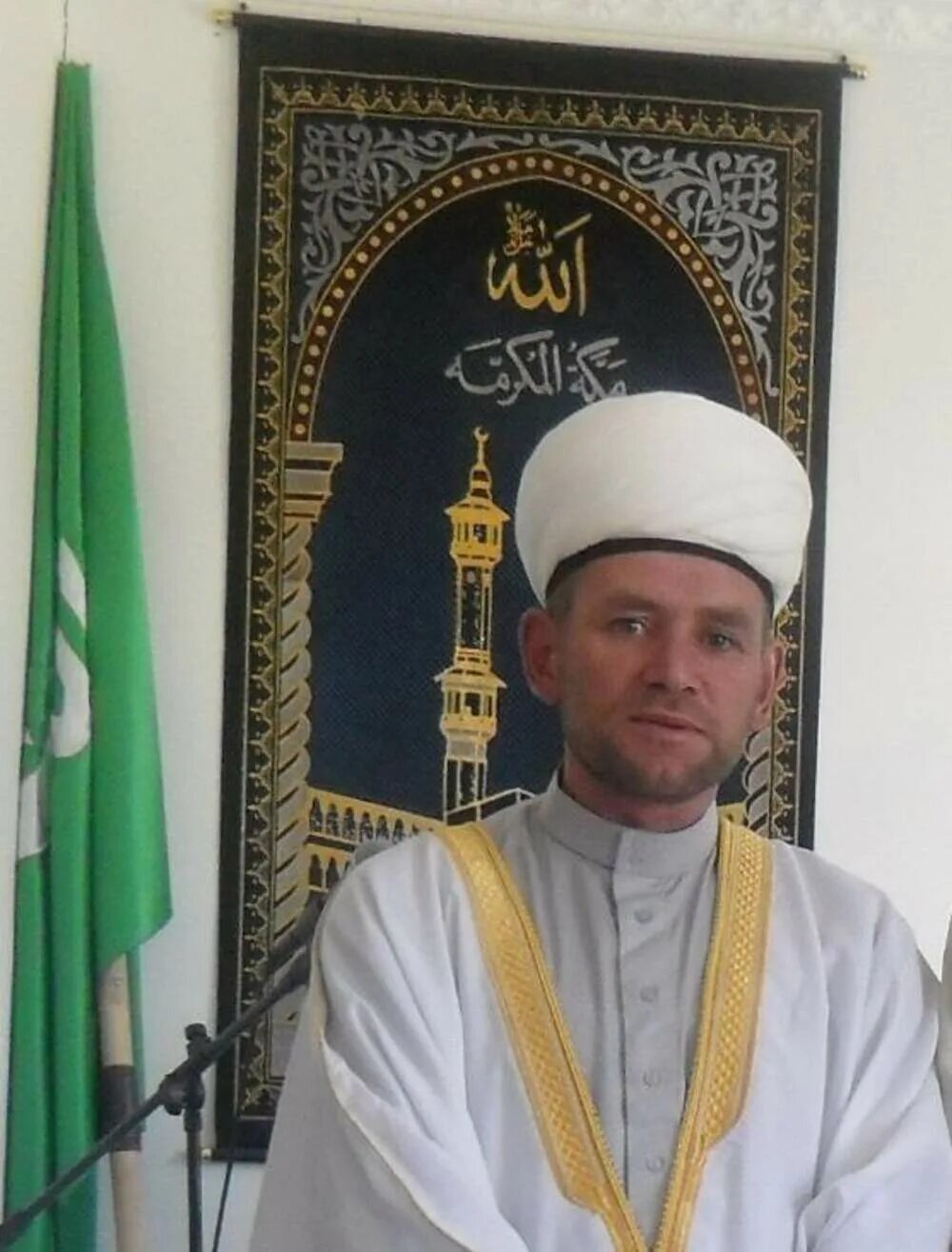 Имам мечети селение чинар. Контакты имамов. Иман нуры мечеть имам хазрат. Имам мечети магнитогорска мулла. Контакты имамов.