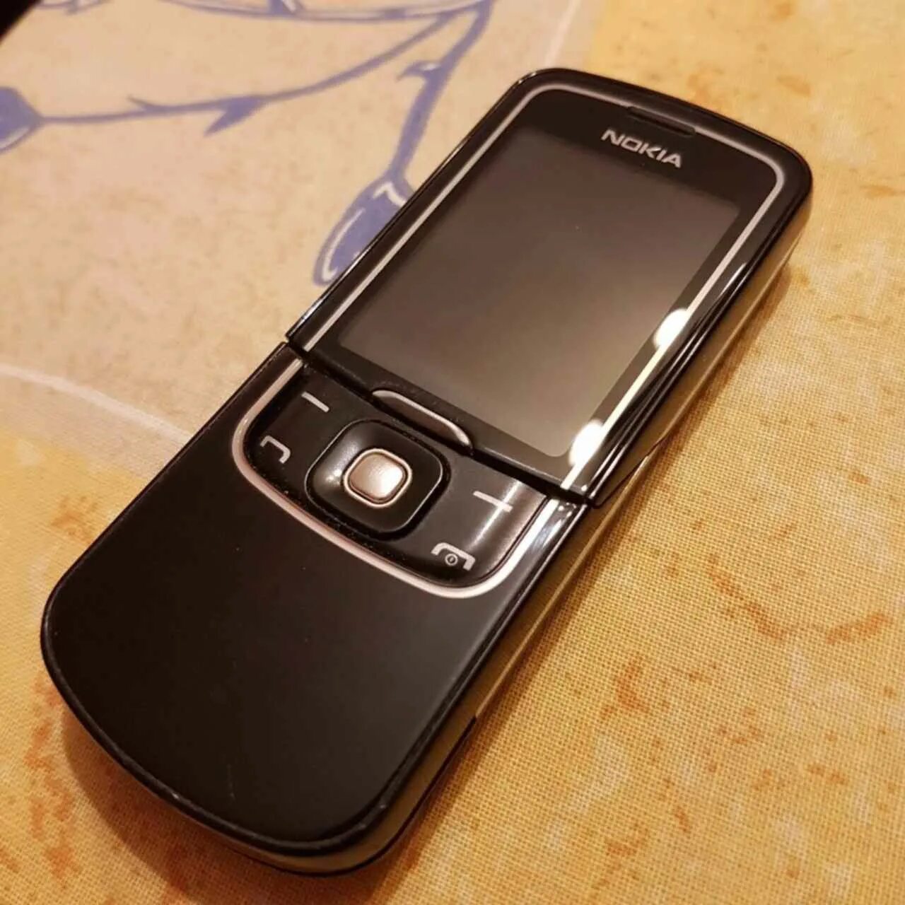 Нокия луна фото Ремонт Nokia 8600 Luna в Москве Сервисный центр "Doctor Gadgets"
