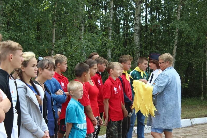 Великий дол. Лагерь Волынь Новгородская область. Детский оздоровительный лагерь Волынь. Волынь детский лагерь Новгородский район. Детский летний лагерь Волынь Новгородская область.