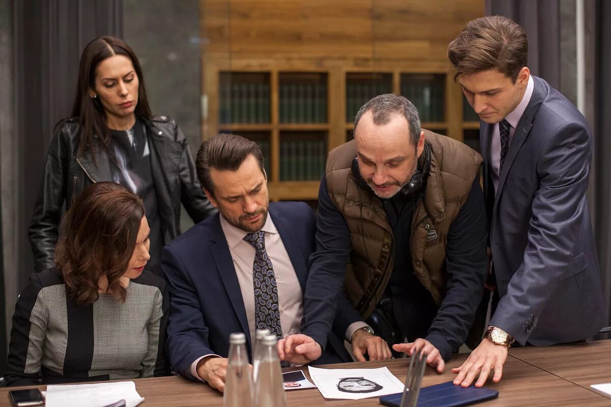 Алисия флоррик (сериал «хорошая жена»). Хорошая жена 7 сезон. Александра урсуляк хорошая жена. Александра урсуляк хорошая жена. Хорошая жена (the good wife).