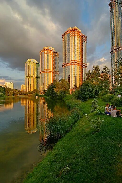 Жк миракс парк. Миракс парк Юго Западная. Миракс парк Тропарево. Москва проспект Вернадского 94 Миракс парк.