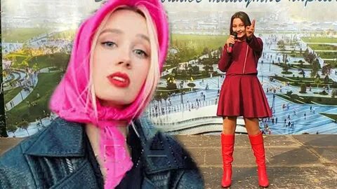 Клава кока в колготках