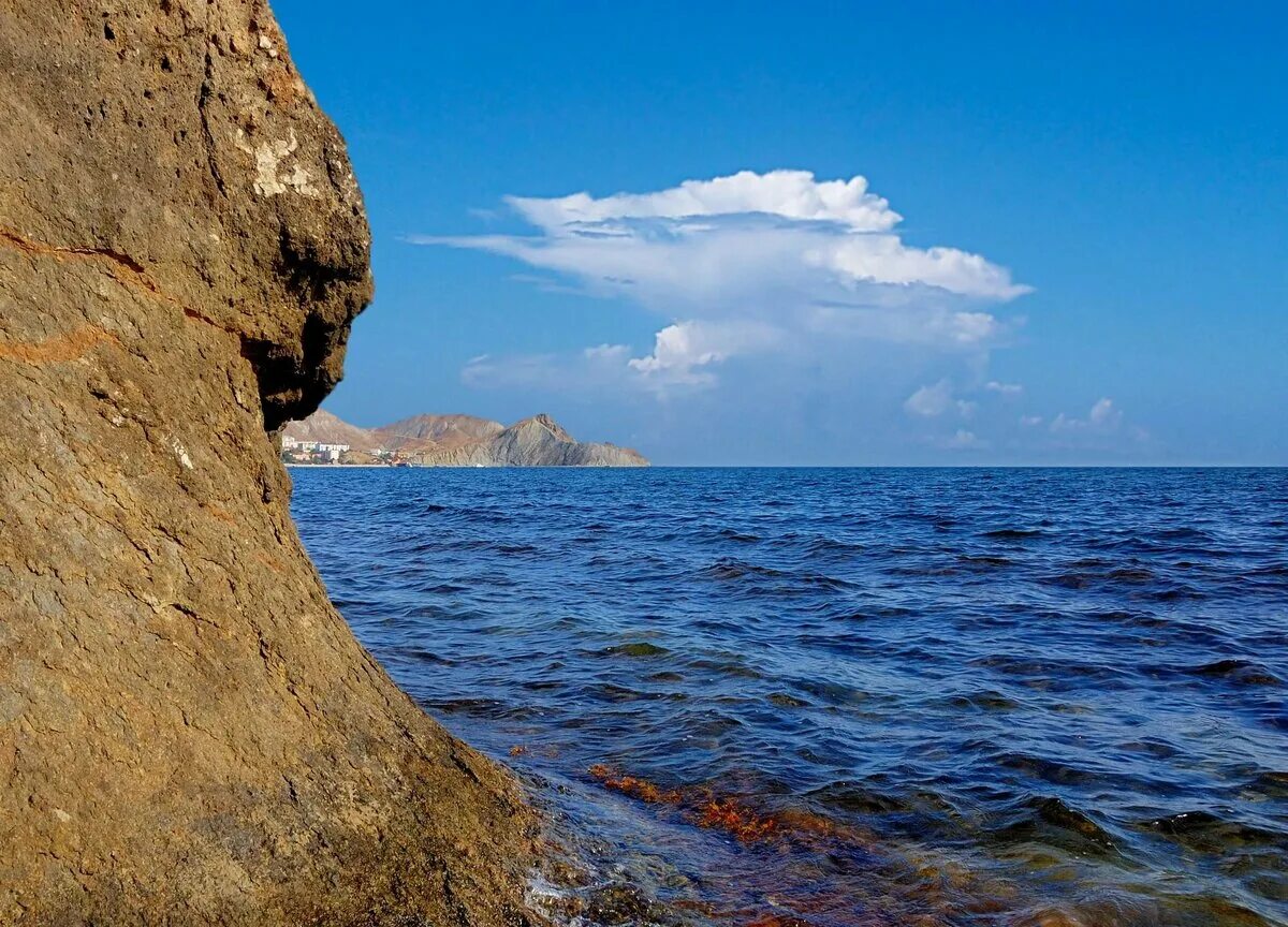 Черное море. Берег черного моря. Черное море фото. Моря России.