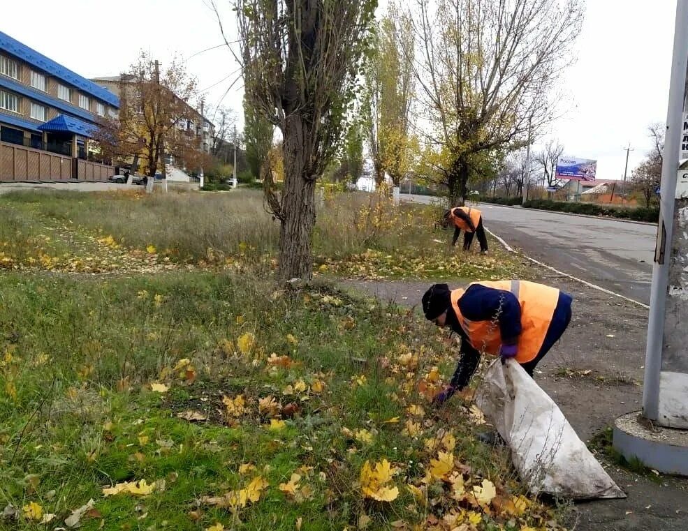 Работа лнр красный луч вакансии на сегодня. Круглый стол онлайн программа. Красный луч луганская область. Работа лнр красный луч вакансии на сегодня. Волонтеры из германии в лнр.