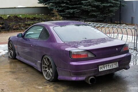 Nissan 40