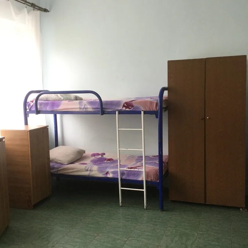 Санаторий красный десант таганрог. Лагерь красный десант. Лагерь красный десант таганрог. Лагерь красный десант на азовском море. Азовское море лагерь орленок красный десант.