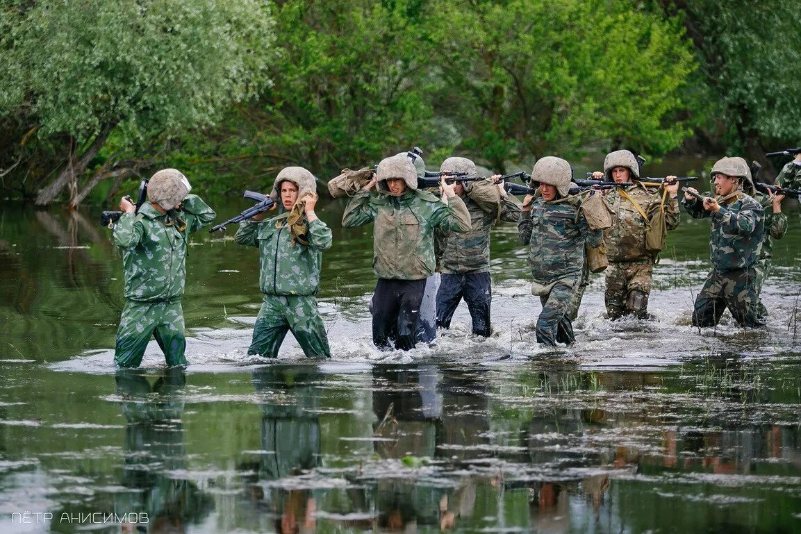 Военно спортивный лагерь. Военный туризм. Военно-патриотический туризм. Военный турист.