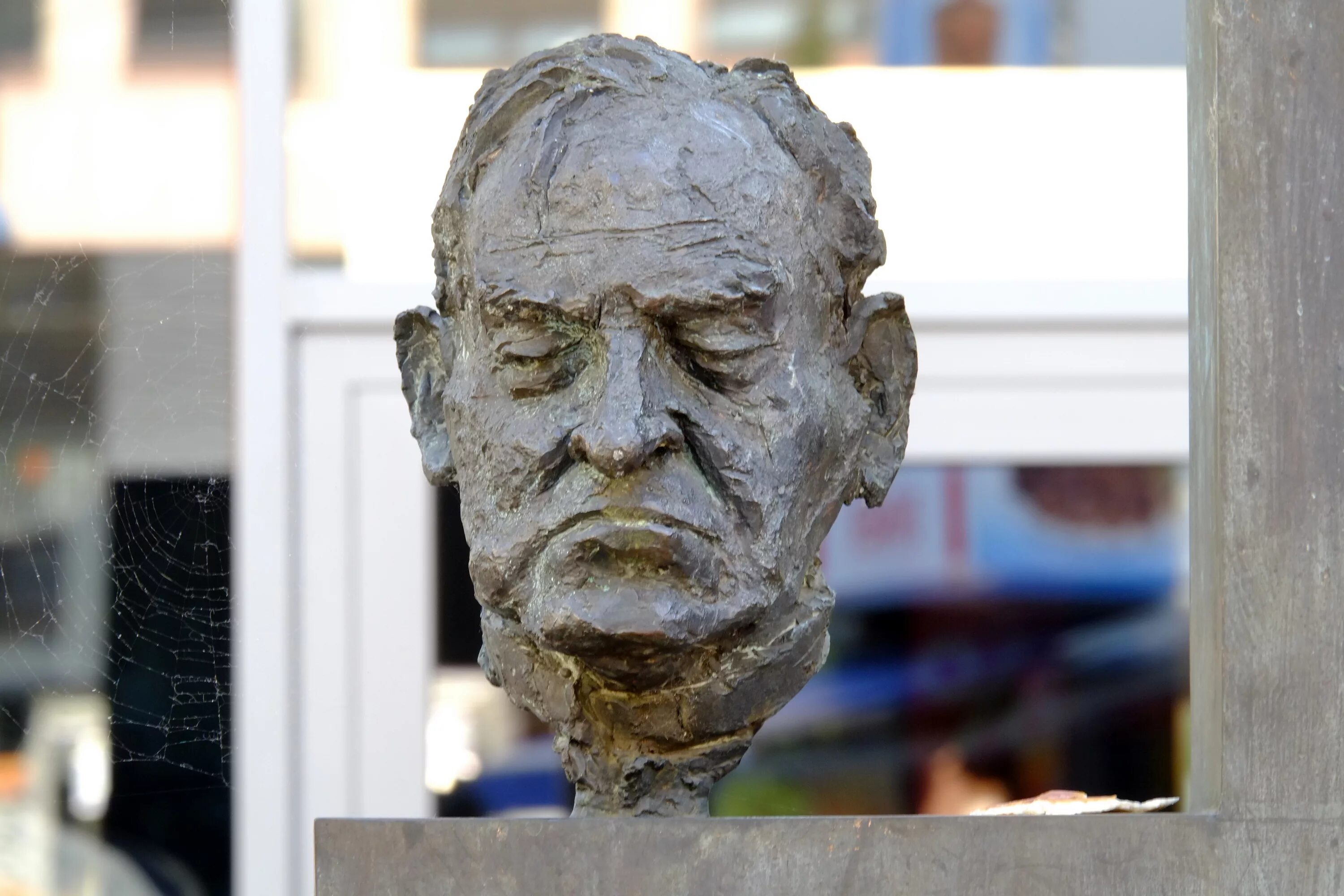 Голова памятника. Голова памятника. Голова ленина улан удэ автор. Скульптура голова. Голова памятника.