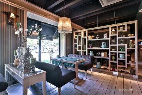 Friend restaurant