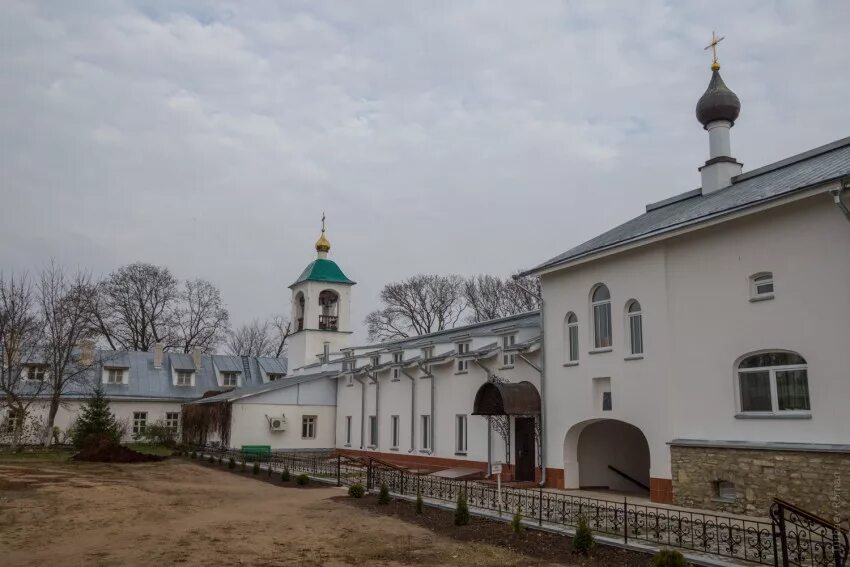 Псковский монастырь сайт. Снетогорский женский монастырь Псков. Псков Рождества Богородицы Снетогорский монастырь. Женский монастырь Рождества Богородицы Псков.