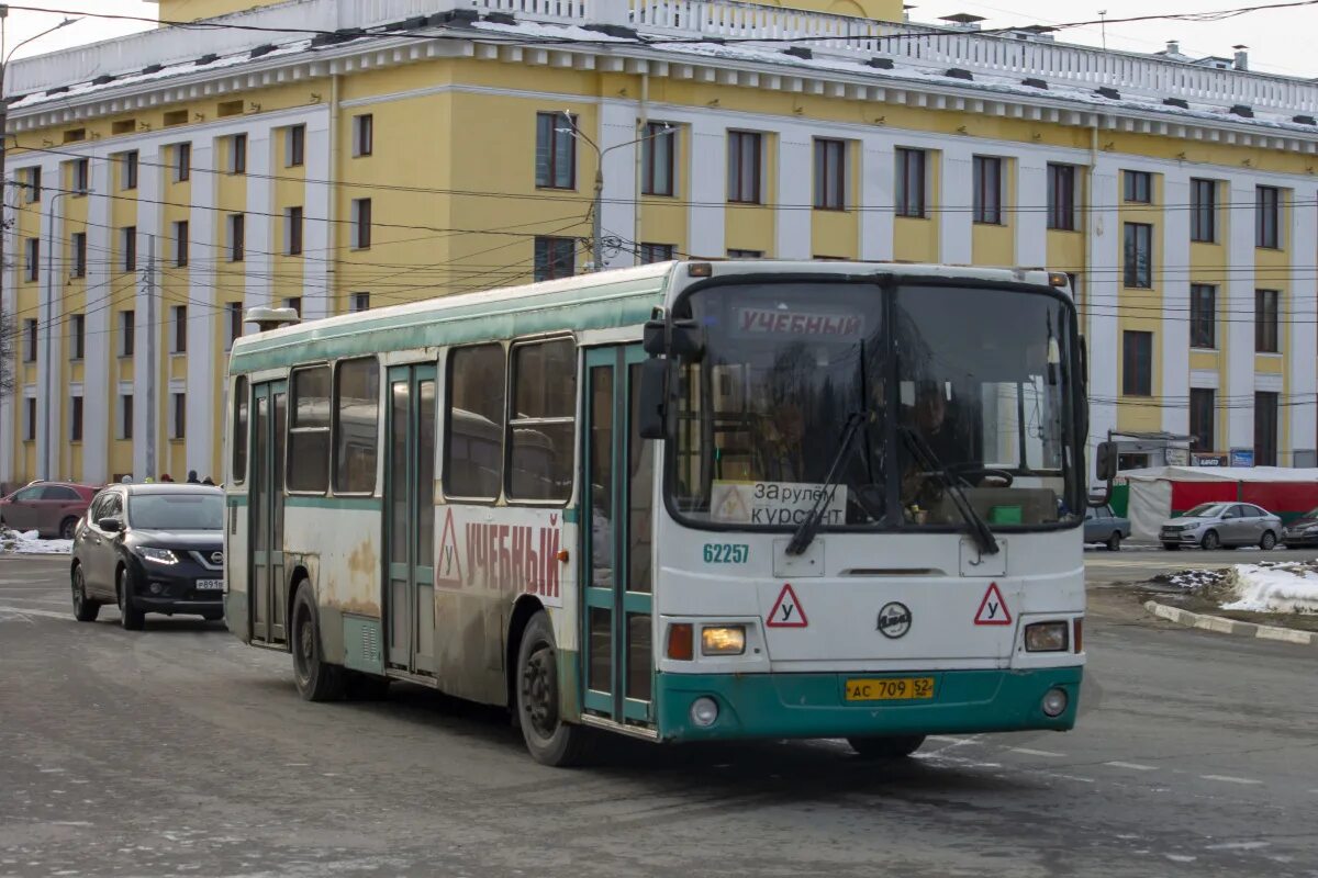 86 маршрутка нижний новгород. ЛИАЗ 5256.26 Нижний Новгород. ЛИАЗ 5256 2003. ЛИАЗ 5256 ,Jr. ЛИАЗ-5256 автобус.